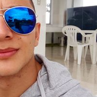 John Ramírez的照片