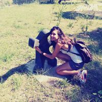 Fotos de Leda Karadedou Isoua