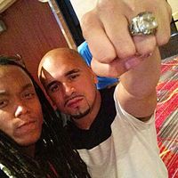 Yosef Ravaliere的照片