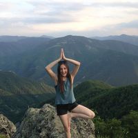 Simona Nikolova的照片