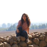 Camila Morales's Photo