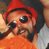 alexander kenny的照片