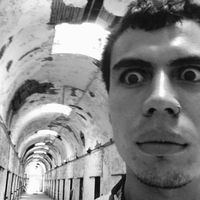 Checho Rnia的照片