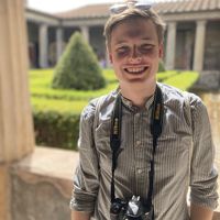 Zdenek Nevrivy的照片