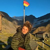 Alessandra Riva的照片