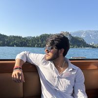 Harsh Yadav的照片