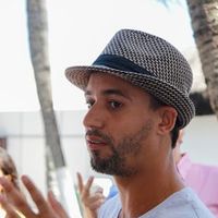 Carlos Spinelli的照片