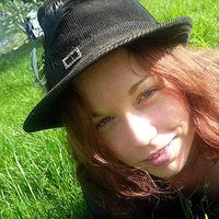 Sarah SunRa的照片