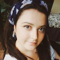 Gökçe Özer's Photo