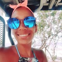 Romina Coronel的照片