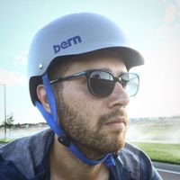 Vladimir Magdin的照片