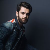 Emre Yeşilöz的照片
