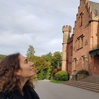 Mara Schweighart's Photo