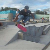 andres mauricio's Photo