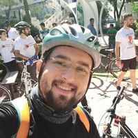 Egemen Erdem  Öztürk的照片