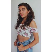 María Castro Benavides的照片