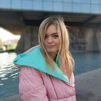 Diana Melekhova的照片