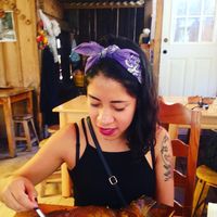 Steph  María的照片