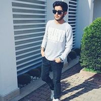 Şahin Demir's Photo