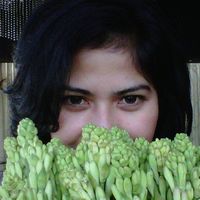 qeqe trisnandhini的照片