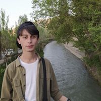 Farrukh Kalonov的照片