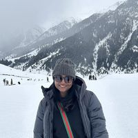 Neena Theresa's Photo