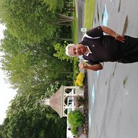 Norman Leve的照片