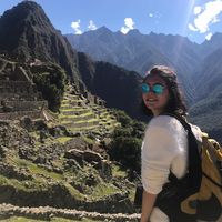 Gabriela Mettig的照片