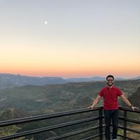 Luis Sanchez的照片