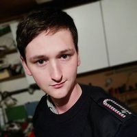 Finn Storcker的照片