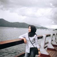 Findy Fitriyah's Photo
