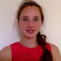 Louise Duquesne的照片