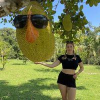 Alena Mbarki的照片