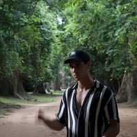 Alejandro Omist的照片