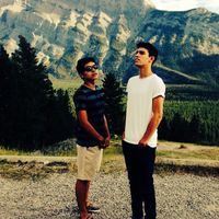 Gaston Olivar的照片