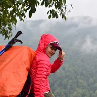 Nina Moradi的照片