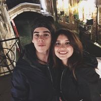 Ari Vande Wyngaert de la Torre的照片