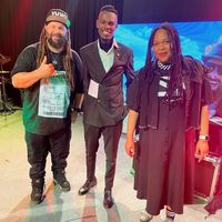 Abel Chieta的照片