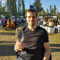 Esteban Genasetti的照片