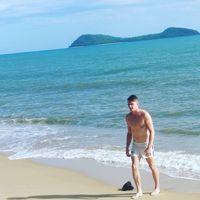 Ethan Riddington的照片