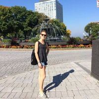 Louise Chicherie的照片