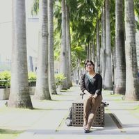 Tira Ullyvia Tanita's Photo