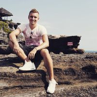 Florian Schell的照片