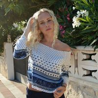 Julie Nielsen的照片