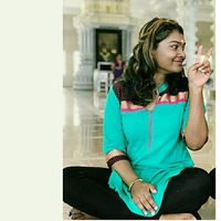 Dhinaa Devy的照片