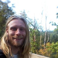 Evan Cormack的照片