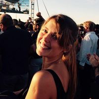 Nicole Moring的照片