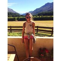 Antígona Luenzo的照片