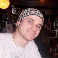 Renato Ramone的照片