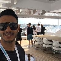 Armin Kousha的照片